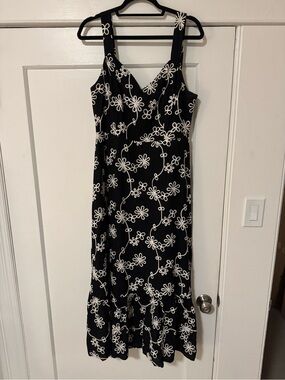 Black & White Floral Midi Dress - Sleeveless Summer Cocktail Dress